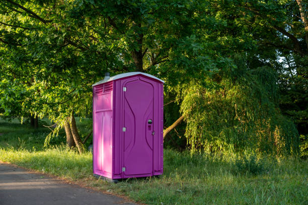 Best Portable toilet rental cost  in Fairport, NY